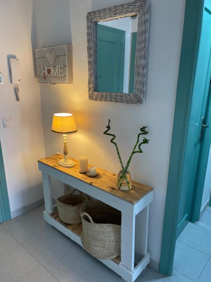 Апартаменты Aquamarine Sant Feliu En La Playa Con Patio Сан-Фелиу-де-Гишольс Экстерьер фото
