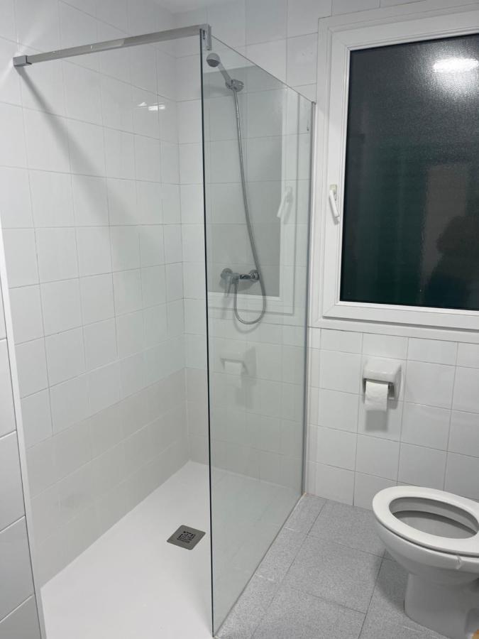 Апартаменты Aquamarine Sant Feliu En La Playa Con Patio Сан-Фелиу-де-Гишольс Экстерьер фото